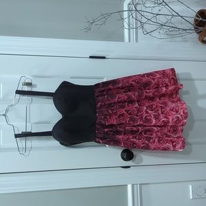 💥50% sale💥Rare London rose party dress sz6 #b834